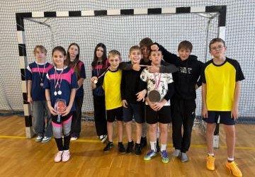TENIS STOŁOWY – szkół podstawowych młodszych i starszych roczników