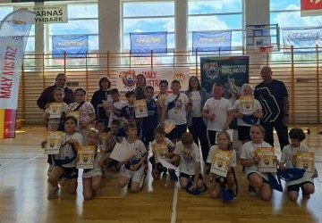 Festyn Sportowy ,,Mały Mistrz’’na hali sportowej w Tymbarku!
